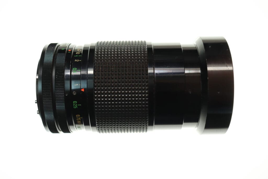 VIVITAR Canon FD Mt Series 1 28~90mm f/2.8~ 3.5 Macro Focusing Zoom Lens
