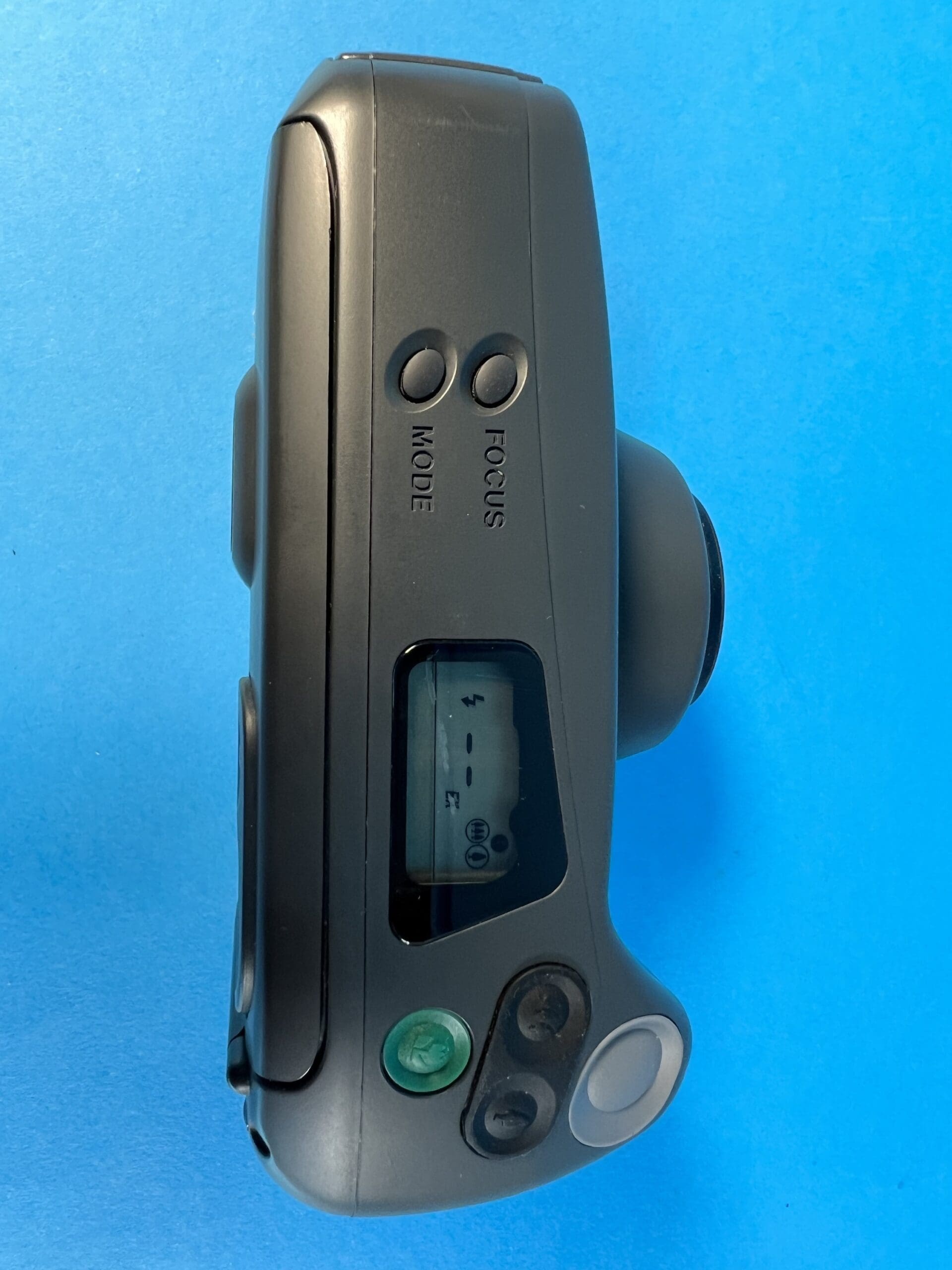 Pentax Zoom 90WR 35mm Water Resistant (Point & Shoot) w/ Wireless