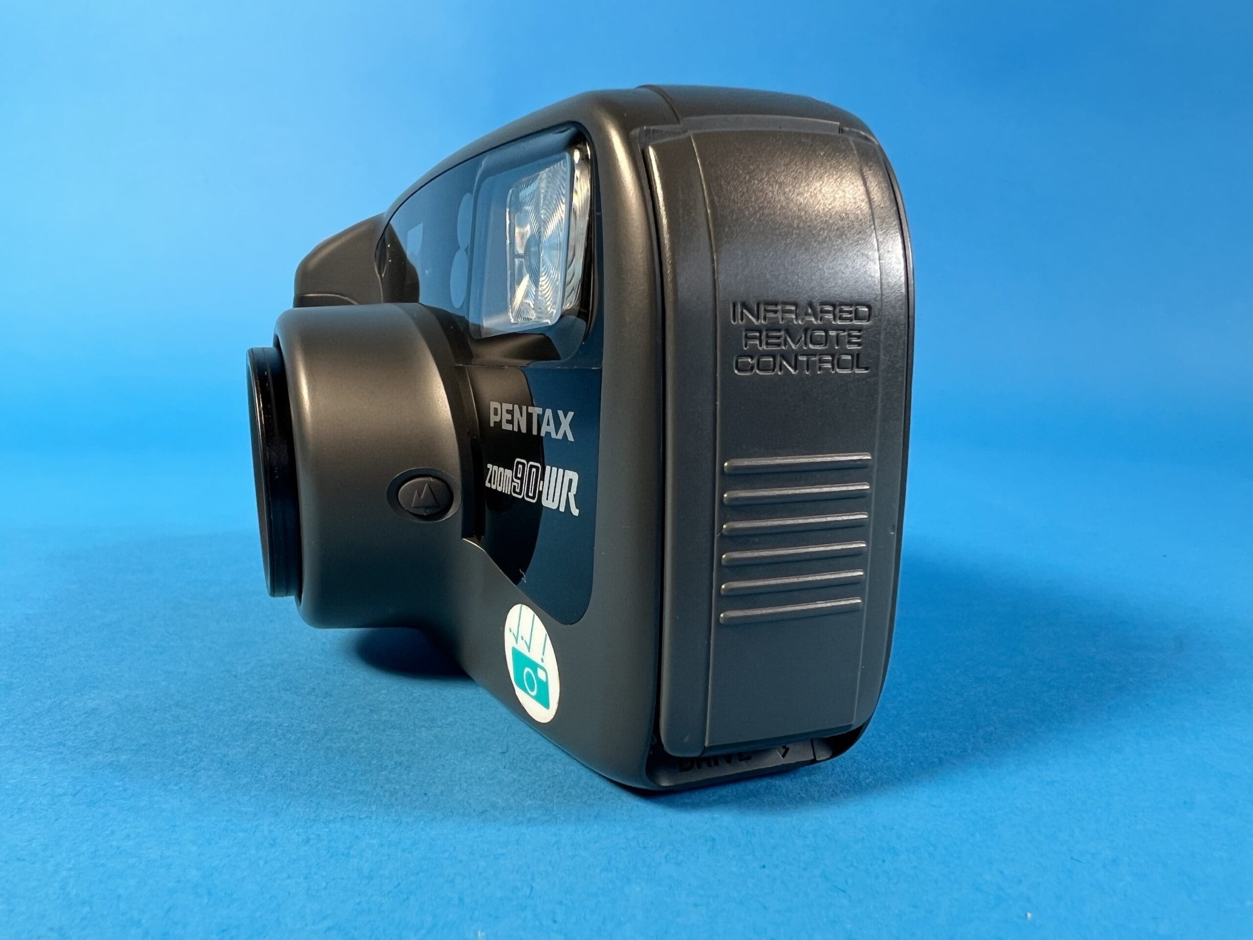 Pentax Zoom 90WR 35mm Water Resistant (Point & Shoot) w/ Wireless